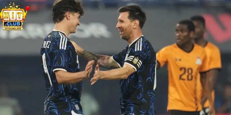 Toàn cảnh màn thư hùng Argentina vs Zambia tại La Bombonera